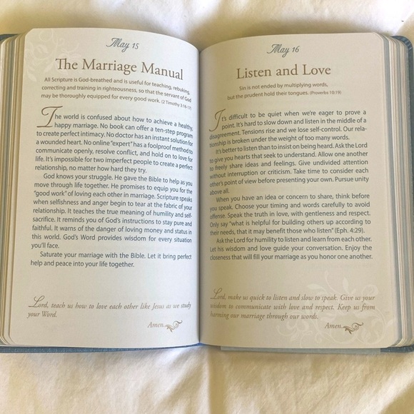 366 DEVOTIONS For Couples. MR. & MRS - Picture 14 of 14